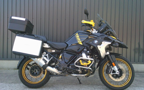 BMW R1250GS 40th 2021 0M01