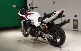 HONDA CB1300SB SUPER BOLDOR A 2014 SC54