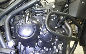 TRIUMPH TIGER 800 XC 2011