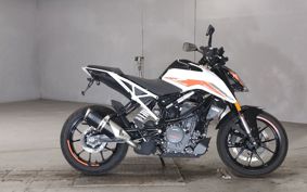KTM 390 DUKE 2022 JPJ40