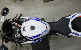 SUZUKI GSX-R1000 2013