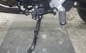 SUZUKI ｼﾞｸｻｰ250SF ED22B