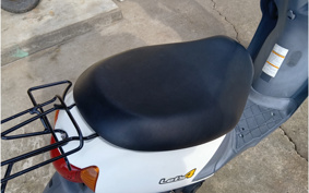 SUZUKI LET's 4 CA45A