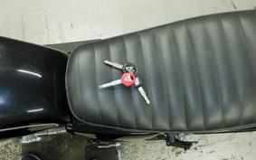 YAMAHA SR400 Gen.3 2004 RH01J