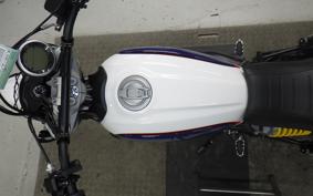 DUCATI SCRAMBLERデザートス 2020