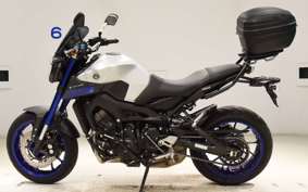 YAMAHA MT-09 A 2016 RN34J