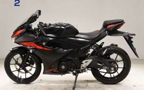 SUZUKI GSX-R125 1999 DL33B