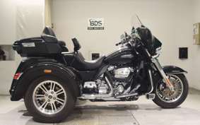 HARLEY FLHTCU TG 1870 2020