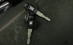 SUZUKI INTRUDER150 2023