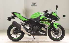 KAWASAKI NINJA 400 2018 EX400G