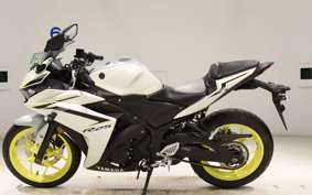 YAMAHA YZF-R25 1973 RG43J