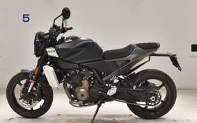HUSQVARNA スバルトピレン801 2025