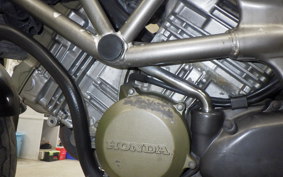 HONDA VTR 250 MC33