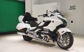 HONDA GL 1800 GOLD WING TOUR DCT 2023 SC79