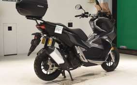 HONDA ADV150