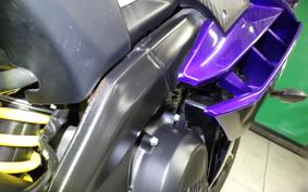 YAMAHA YZF-R15 2012