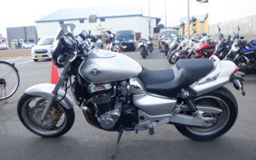 HONDA X4 1999 SC38