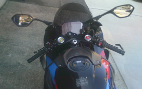 BMW M1000RR 2025 0P41