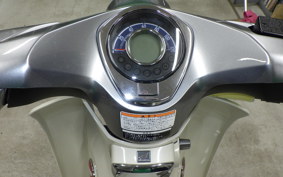 HONDA C125 SUPER CUB JA71