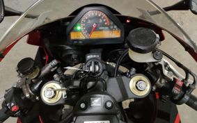 HONDA CBR1000RR SC57