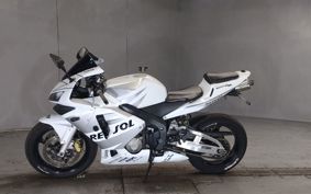 HONDA CBR600RR PC37