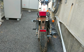 SUZUKI GLASS TRACKER BIG BOY NJ47A