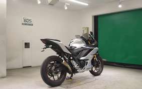 YAMAHA YZF-R25 2026 RG43J