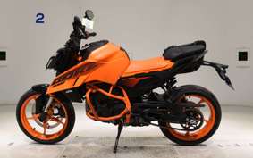 KTM 390 DUKE 2024
