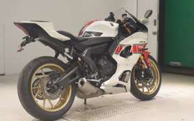YAMAHA YZF-R7 2022 RM39J