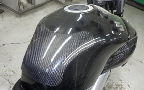 SUZUKI GSR250