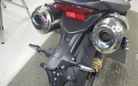 TRIUMPH STREET TRIPLE 2009