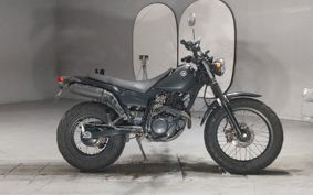 YAMAHA TW225 DG09J