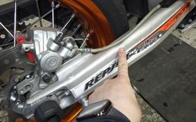 KTM 690 SMC R 2013