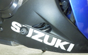 SUZUKI GSX250R