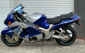 SUZUKI GSX-1300R HAYABUSA 2000 GW71A