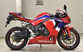 HONDA CBR600RR 2022 PC40