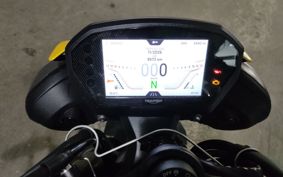 TRIUMPH STREET TRIPLE RS HDA614