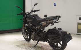 HUSQVARNA SVARTPILEN 250 2026