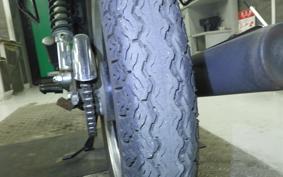 YAMAHA YB125SP