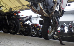 YAMAHA DT200 Gen.2 R 3ET