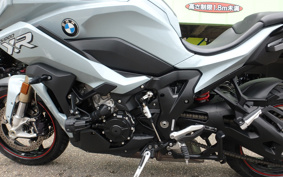 BMW S1000XR 2021 0E41