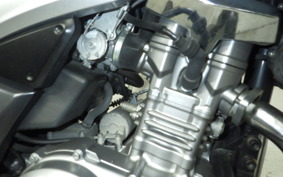 SUZUKI GSR250