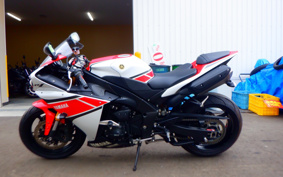 YAMAHA YZF-R1 2012 RN24J
