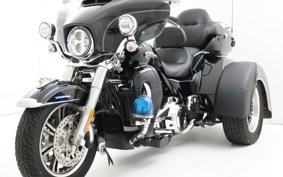 HARLEY HARLEY FLHTCU 2017 MAD