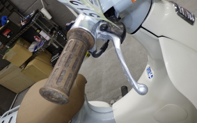 HONDA LITTLE CUB E 2011 AA01