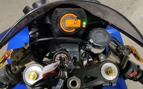 KAWASAKI ZX 10 NINJA R 2004 ZXT00C