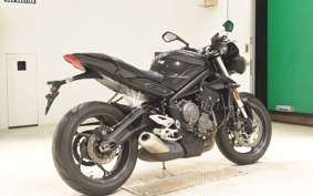 TRIUMPH STREET TRIPLE S 2018