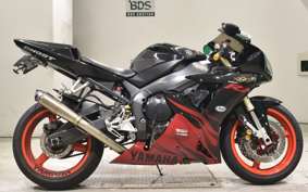 YAMAHA YZF-R1 2003