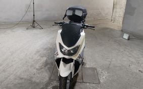 YAMAHA N-MAX 155 SG50J
