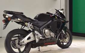 HONDA CBR600RR GEN 2 2006 PC37